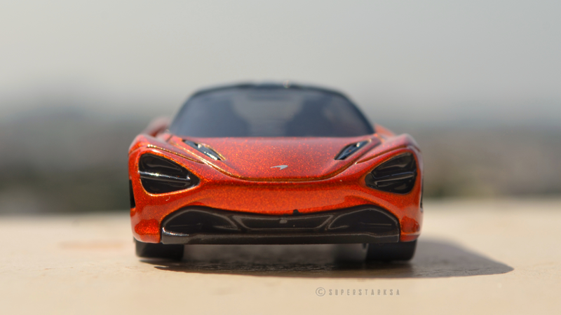 Illustration for article titled McLaren Monday - Twin 720S Meet and Greet